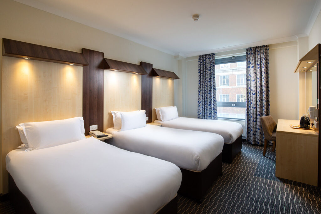 RoyalNational_Room_Standard_Triple1_0423a